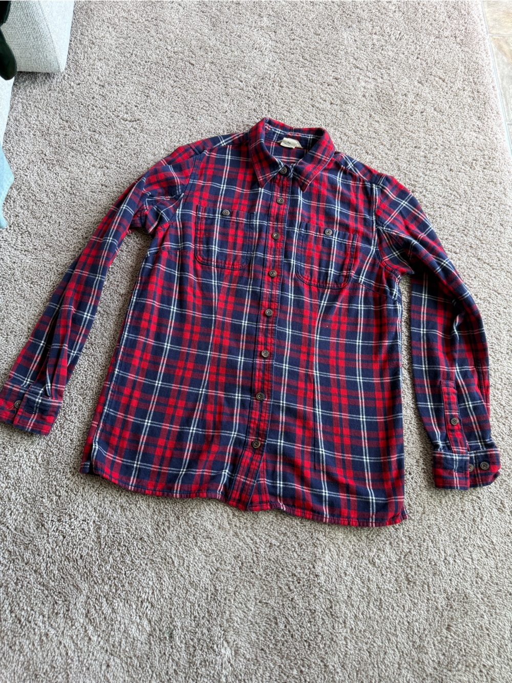 Duluth Trading Co Red and Navy Plaid Flannel Shirt